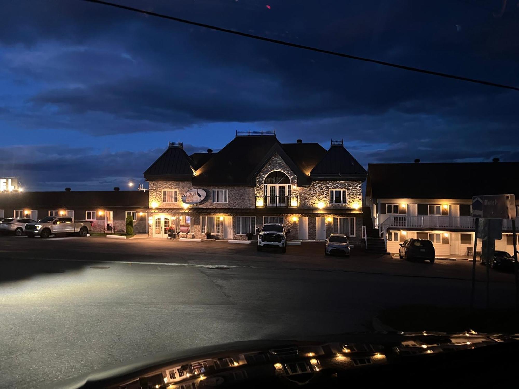 Motel Vue Belvedere Saint-Siméon Exterior foto