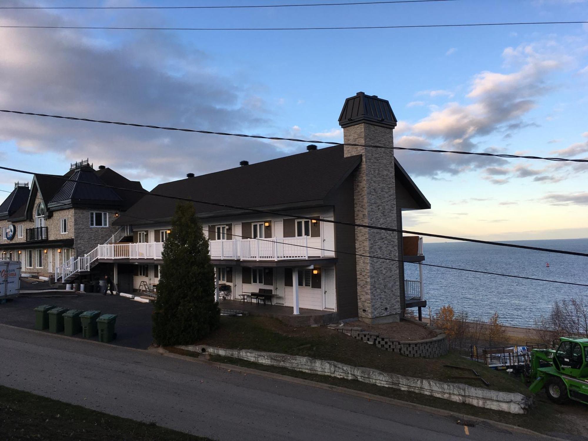 Motel Vue Belvedere Saint-Siméon Exterior foto